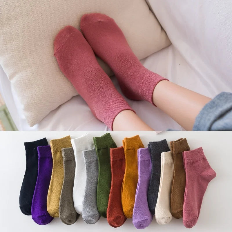 Japanese Harajuku Retro Women'S Socks College Style Girls Kawaii Cute Short Socks Solid Color Breathable Black White Gray Socks